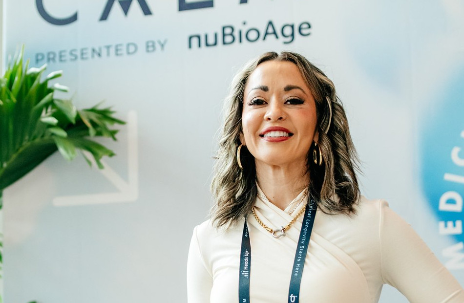Lexi Yoo NP at the nuBioAge CALM event